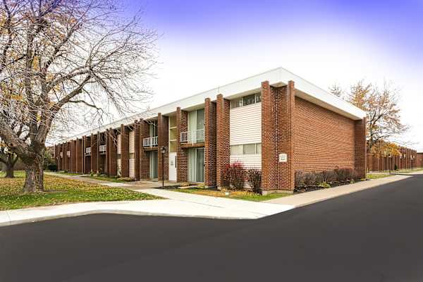 Amherst Manor Apartments property